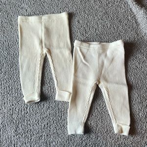 2 pair Baby Gap ribbed leggings